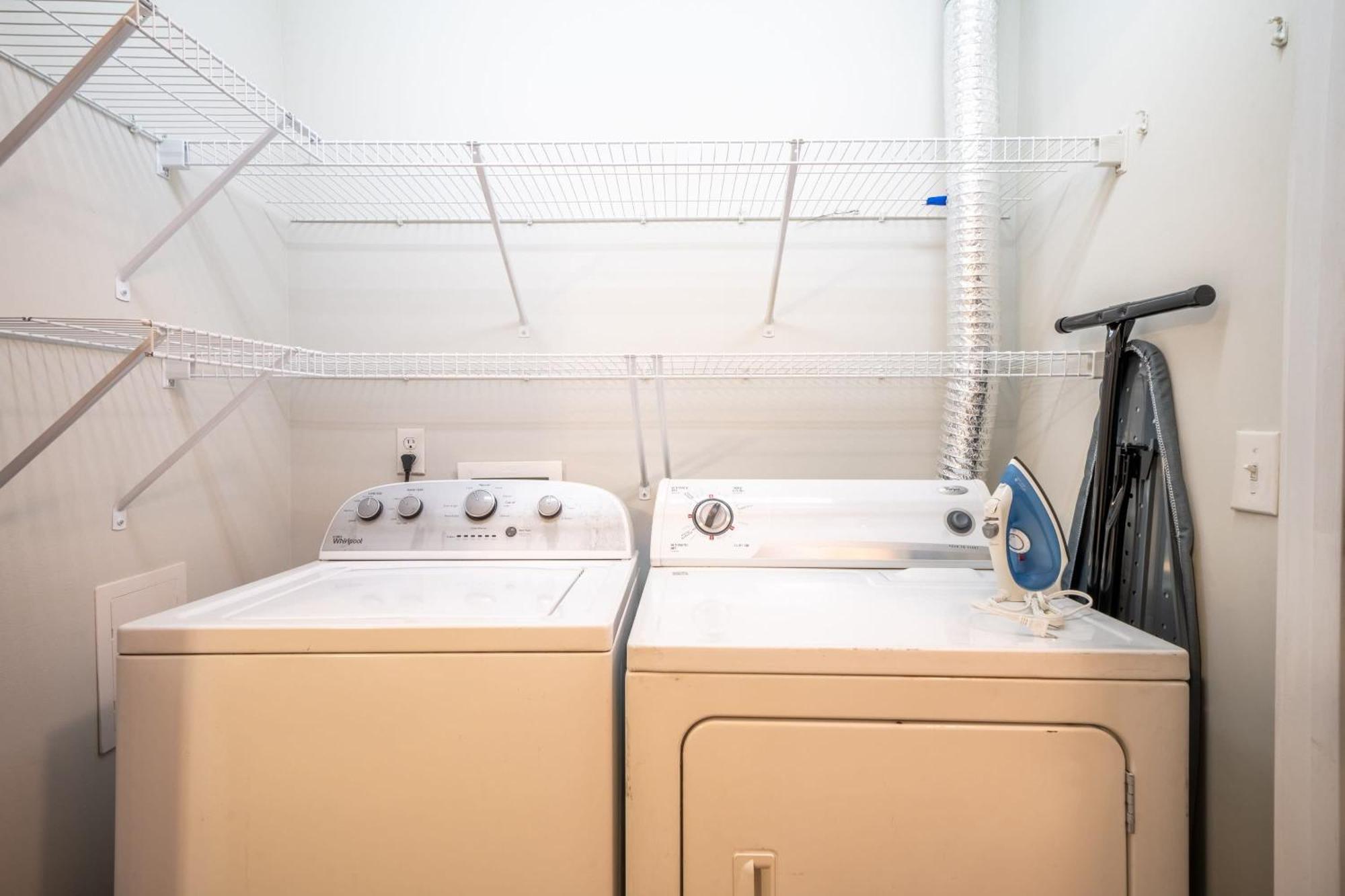 Cozysuites Music Row Bold 1Br W Free Parking Nashville Bagian luar foto