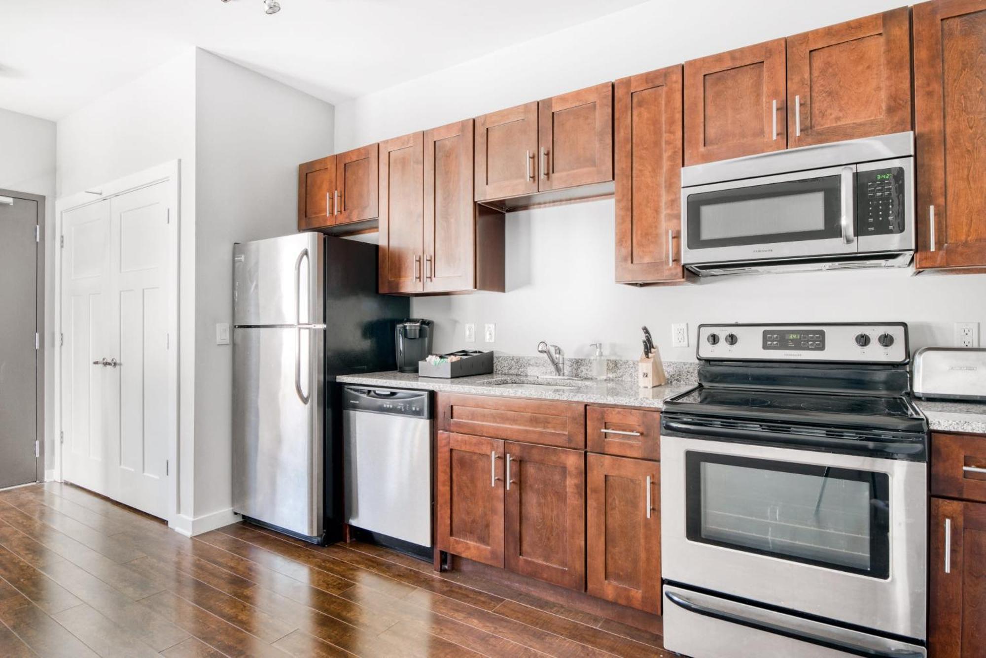 Cozysuites Music Row Bold 1Br W Free Parking Nashville Bagian luar foto